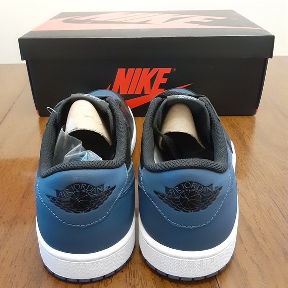 SIZE 10.5 - Air Jordan 1 Retro Low OG Mystic Navy - CZ0790-041 - AUTHENTIC NEW!! - Picture 5 of 7